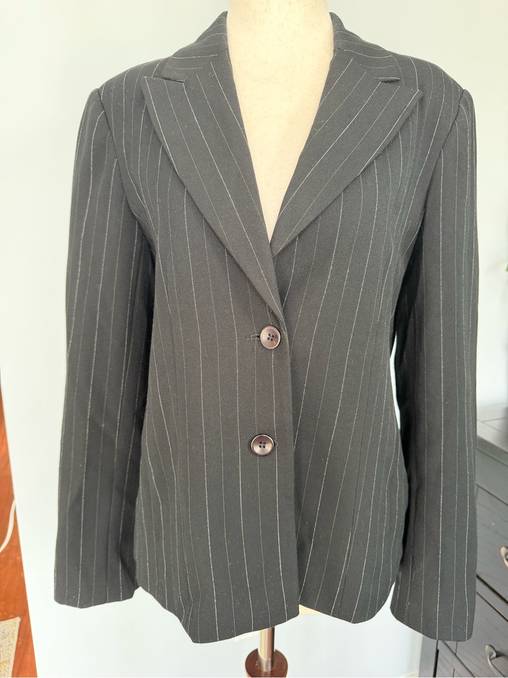 Rafaella Petites Black Pinstripe Tailored Blazer 10P - Y2K